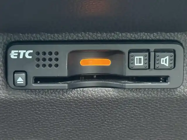 ホンダ フリード ハイブリット G センシング 千葉県 2018(平30)年 2万km シトロンドロップ ディーラーオプションナビ/(フルセグTV/CD/DVD/Bluetooth)/Apple Carplay/バックカメラ/レーダークルーズコントロール/両側パワースライドドア/ドライブレコーダー/ETC/純正フロアマット/純正LEDヘッドライト/レーンキープアシスト/衝突軽減ブレーキ/サンシェード/オートライト/スマートキー/プッシュエンジンスタート