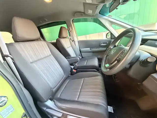 ホンダ フリード ハイブリット G センシング 千葉県 2018(平30)年 2万km シトロンドロップ ディーラーオプションナビ/(フルセグTV/CD/DVD/Bluetooth)/Apple Carplay/バックカメラ/レーダークルーズコントロール/両側パワースライドドア/ドライブレコーダー/ETC/純正フロアマット/純正LEDヘッドライト/レーンキープアシスト/衝突軽減ブレーキ/サンシェード/オートライト/スマートキー/プッシュエンジンスタート