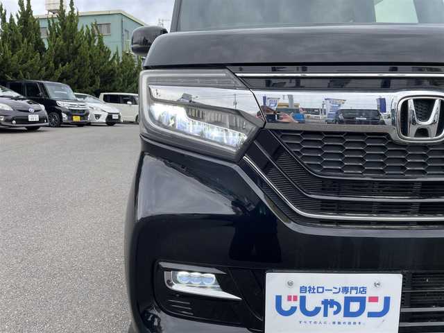 ホンダ Ｎ ＢＯＸ カスタム G L ターボ ホンダセンシング 和歌山県 2018(平30)年 8.5万km クリスタルブラックパール (株)IDOMが運営する【じしゃロン和歌山店】の自社ローン専用車両になります。こちらは現金またはオートローンご利用時の価格です。自社ローンご希望の方は別途その旨お申付け下さい/Honda SENSING/社外メモリーナビ(CN-RE04D)/　AM FM CD DVD Bluetooth USB SD/ビルトインETC/ドライブレコーダー/LEDオートヘッドライト/レーダークルーズコントロール/ハーフレザーシート/両側パワースライドドア/革巻きステアリング/スマートキー2本/プッシュスタート/パドルシフト/フルセグTV/バックモニター