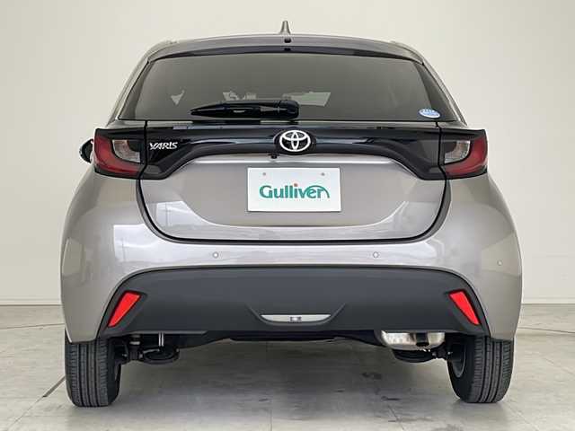 トヨタ ヤリス G 愛知県 2020(令2)年 1.2万km アバンギャルドブロンズメタリック トヨタセーフティセンス/純正8型ディスプレイオーディオ/レーダークルーズコントロール/Bluetooth/AppleCarPlay/バックカメラ/コーナーセンサー/社外AW/LEDヘッドライト/レーンキープアシスト/ドライブレコーダー/ETC/ステアリングスイッチ/スマートキー/プッシュスタート