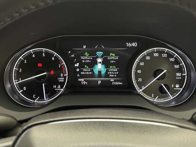 トヨタ ハリアー Z レザーパッケージ 千葉県 2021(令3)年 2.2万km ブラック トヨタセーフティセンス/プリクラッシュブレーキ/レーンアシスト/オートハイビーム/レーダークルーズコントロール/サンルーフ/JBLサウンドシステム/ヘッドアップディスプレイ/純正ナビ/BT/USB/フルセグTV/全方位カメラ/デジタルインナーミラー/ブラインドスポットモニター/シートヒーター・エアシート/ハンドルヒーター/パワーシート・シートメモリー/パワーバックドア/ドアバイザー/スマートキー/プッシュスタート/LEDオートライト/フォグランプ/純正19インチアルミホイール