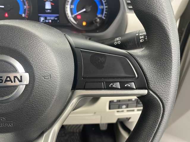 日産 ルークス X 栃木県 2021(令3)年 4万km フローズンバニラパール/アッシュブラウンM ワンオーナー/純正メモリーナビ/　Bluetooth/フルセグTV/CD/SD/FM/AM/インテリジェントアラウンドビューモニター/インテリジェントエマージェンシーブレーキ/踏み間違い衝突防止アシスト/車線逸脱防止支援/先行車発進お知らせ/ふらつき警報/フロント&バックソナー/ハイビームアシスト/片側パワースライドドア/ETC/LEDヘッドライト/ドアバイザー/純正フロアマット/サイド+カーテンエアバッグ/スマートキー×1本/保証書、取扱説明書付属