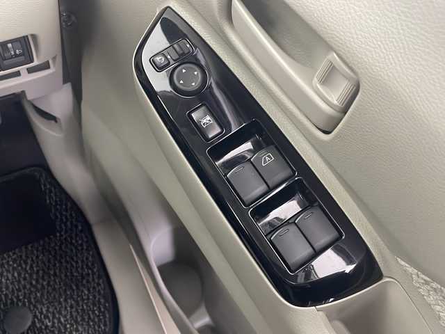 日産 ルークス X 栃木県 2021(令3)年 4万km フローズンバニラパール/アッシュブラウンM ワンオーナー/純正メモリーナビ/　Bluetooth/フルセグTV/CD/SD/FM/AM/インテリジェントアラウンドビューモニター/インテリジェントエマージェンシーブレーキ/踏み間違い衝突防止アシスト/車線逸脱防止支援/先行車発進お知らせ/ふらつき警報/フロント&バックソナー/ハイビームアシスト/片側パワースライドドア/ETC/LEDヘッドライト/ドアバイザー/純正フロアマット/サイド+カーテンエアバッグ/スマートキー×1本/保証書、取扱説明書付属