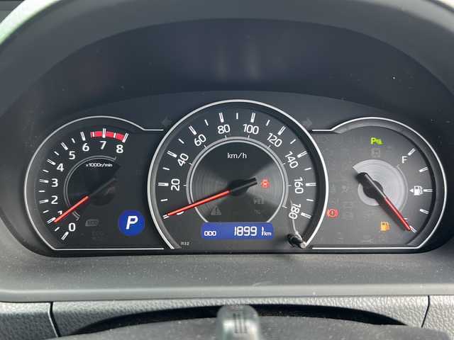 トヨタ ノア Si ダブルバイビーⅢ 茨城県 2020(令2)年 1.9万km ブラック 　モデリスタフルエアロ/　純正10インチナビ/　Bluetooth接続/フルセグTV/DVD再生可能/　トヨタセーフティセンス/　両側パワースライドドア/　ドライブレコーダー/　ビルトインETC2.0/　前後クリアランスソナー/　クルーズコントロール/　LEDヘッドライト/　LEDフォグランプ/　フォグランプ/　バックカメラ/　レーンキープアシスト/　純正16インチアルミホイール/　フロアマット/　禁煙車