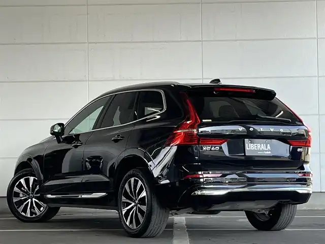 ボルボ ボルボ ＸＣ６０ アルティメット B5 AWD 山形県 2022(令4)年 3.7万km オニキスブラックP Googleモデル/Googleナビ/Bluetooth/USB/AppleCarPlay/Android Auto/ブラウンナッパレザーシート/シートヒーター（ALL）/ベンチレーション（D/N）/パノラマサンルーフ/アダプティブクルーズコントロール/レーンキープアシスト/ブラインドスポットアシスト/ヘッドアップディスプレイ/Harman/Kardonサウンド/電動リアゲート/・フットオープナー/ドライブモード/クリスタルシフト/LEDライト/オートハイビーム/純正19インチアルミ