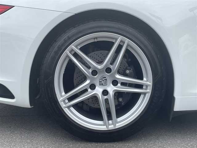 ポルシェ ９１１ カレラ 香川県 2018(平30)年 2.5万km 白 黒革/純正ナビ/パワーシート/シートヒーター/スポーツクロノpkg/スマートキー/電動格納ミラー/オートエアコン/HIDライト/前後コーナーセンサー/純正9インチアルミ/ETC