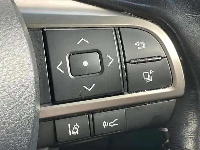 レクサス ＬＸ 570 千葉県 2018(平30)年 5.5万km ソニッククォーツ 純正ナビ/バックカメラ/マークレビンソン/サンルーフ/レザーシート/レーダークルーズコントロール/４ＷＤ/ＥＴＣ２．０/前席シートヒーター/パワーシート/エアサス/木目調ハンドル/前後コーナーセンサー