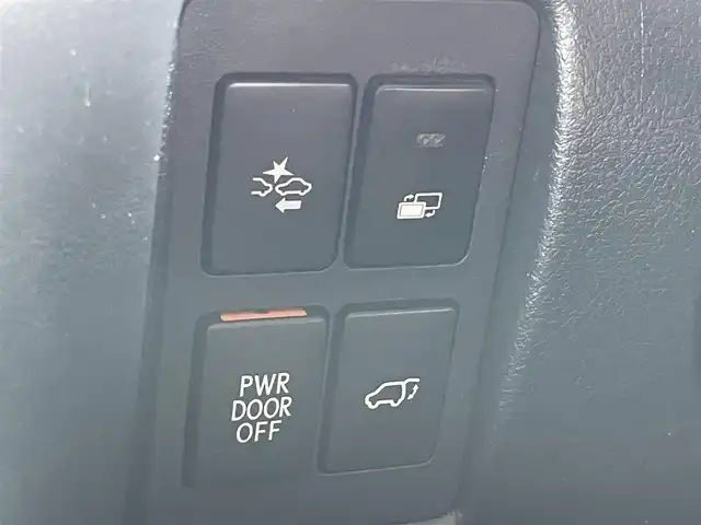 レクサス ＬＸ 570 千葉県 2018(平30)年 5.5万km ソニッククォーツ 純正ナビ/バックカメラ/マークレビンソン/サンルーフ/レザーシート/レーダークルーズコントロール/４ＷＤ/ＥＴＣ２．０/前席シートヒーター/パワーシート/エアサス/木目調ハンドル/前後コーナーセンサー
