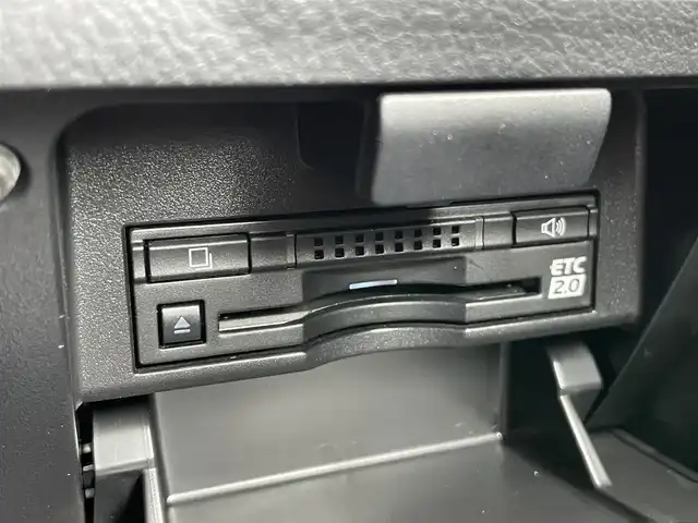 レクサス ＬＸ 570 千葉県 2018(平30)年 5.5万km ソニッククォーツ 純正ナビ/バックカメラ/マークレビンソン/サンルーフ/レザーシート/レーダークルーズコントロール/４ＷＤ/ＥＴＣ２．０/前席シートヒーター/パワーシート/エアサス/木目調ハンドル/前後コーナーセンサー