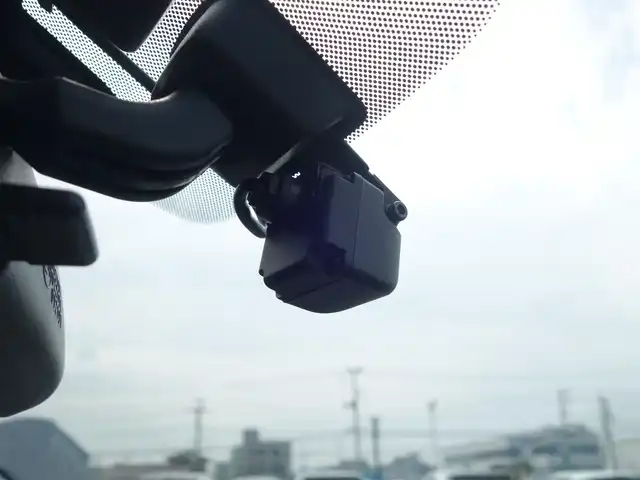 スバル フォレスター 2．0i－L アイサイト 山形県 2016(平28)年 7.9万km クリスタルブラックシリカ 4WD/アイサイトVer3/カロッツェリアメモリナビ/　　【CD DVD BT フルセグ USB AUX】/バックカメラ/レーダークルーズコントロール/LEDオートヘッドライト/SRH/パワーシート/シートヒーター/ドライブレコーダー/アイドリングストップ/ステアリングスイッチ/パドルシフト/X-MODE/電動格納ウィンカーミラー/BSM/フォグランプ/スマートキー×2/ETC