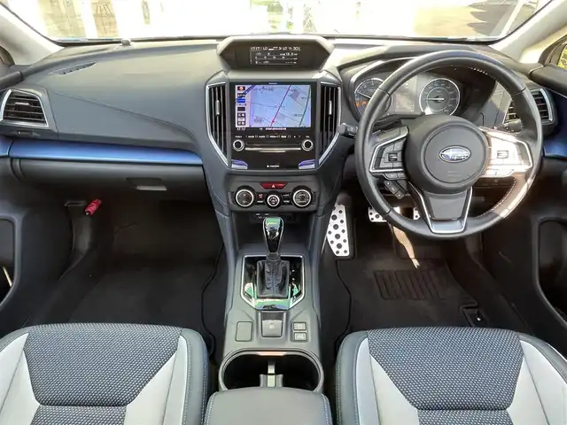 スバル ＸＶ ハイブリッド アドバンス 道央・札幌 2018(平30)年 4.2万km ラグーンブルーP ・４WD/・衝突軽減ブレーキ/・ハーフレザーシート/・純正SDナビ/　CD＆DVD＆USB＆SD＆ラジオ＆BT/・フルセグTV（走行中視聴不可）/・バックカメラ/・サイドカメラ/・パドルシフト/・オートエアコン/・オートライト/・アイドリングストップ/・ダウンヒルアシストコントロール/・レーンキープアシスト/・プッシュスタート/・スマートキー/・LEDライト/・ステアリング連動ヘッドランプ/・純正フロアマット/・フォグライト/・ウィンカーミラー/・ETC