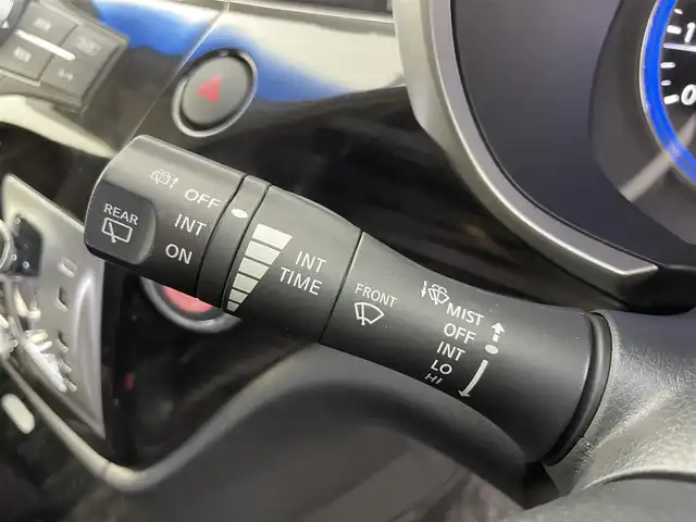 日産 エルグランド 250HWS アーバンクロム 富山県 2016(平28)年 3.4万km ブリリアントホワイトパール 純正ナビ（AM/FM/DVD/BT/ワンセグ）/全方位カメラ/ETC/両側パワースライドドア/パワーバックドア/ハーフレザーシート/クルーズコントロール/横滑り防止装置/純正アルミホイール/純正フロアマット/オートLEDライト/フォグライト/ステアリングスイッチ/スマートキー