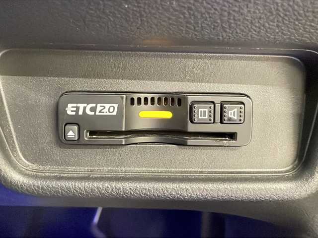 ホンダ オデッセイ ハイブリッド e:HEVアブソルート EX 熊本県 2021(令3)年 4.6万km プレミアムスパークルブラックパール 純正10インチナビ/(フルセグ/CD/DVD/Bluetooth)/(ギャザズ/VXU-217DYi)/前席パワーシート/前席シートヒーター/全方位カメラ/レーダークルーズコントロール/11.6インチフリップダウンモニター/ブラインドスポットモニター/衝突被害軽減システム/レーンキープアシスト/前後コーナーセンサー/電動パーキングブレーキ/オートブレーキホールド/LEDヘットライト＆フォグランプ/オートライト/革巻きステアリング/ステアリングスイッチ/ETC2.0/前後ドライブレコーダー/両側パワースライドドア/オットマン/スマートキー/プッシュスタート/ドアバイザー/純正フロアマット/純正18インチアルミホイール/W＋サイド＆カーテンSRS＋ABS