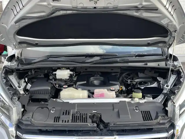 トヨタ グランエース プレミアム 群馬県 2020(令2)年 7.6万km シルバーM トヨタセーフティセンス/・プリクラッシュセーフティ/・レーダークルーズコントロール/・ハイビームアシスト/・レーンディパーチャーアラート/・ブラインドスポットモニター/・パーキングセンサー/・ロードサインアシスト/・パーキングサポートブレーキ/純正8型ディスプレイオーディオ（地図有）/　　Bluetooth/フルセグ/CD/DVD/    USB/Miracast/FM/AM/　  AppleCarPlay/AndroidAuto/パノラミックビューモニター/12.1型フリップダウンモニター/ベージュレザーシート/両側パワースライドドア/バックドアオートクロージャー/全席パワーシート/全席シートヒーター/デジタルインナーミラー/オートLEDヘッドライト/ドライブレコーダー/スマートキー2本/ビルドインETC2.0