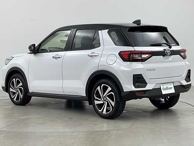 トヨタ ライズ Z 道央・札幌 2025(令7)年 0.1千km ブラックマイカメタリック/シャイニングホワイトパール ・4WD/・寒冷地仕様/・純正ディスプレイオーディオ　/&TV&BT&HDMI&AndroidAuto&AppleCarplay/・全方位カメラ/・スマートアシスト/・クルーズコントロール/・前席シートヒーター/・LEDヘッドライト/・LEDフォグ/・オートマチックハイビーム/・オートライト/・スマートキー/・スペアキー