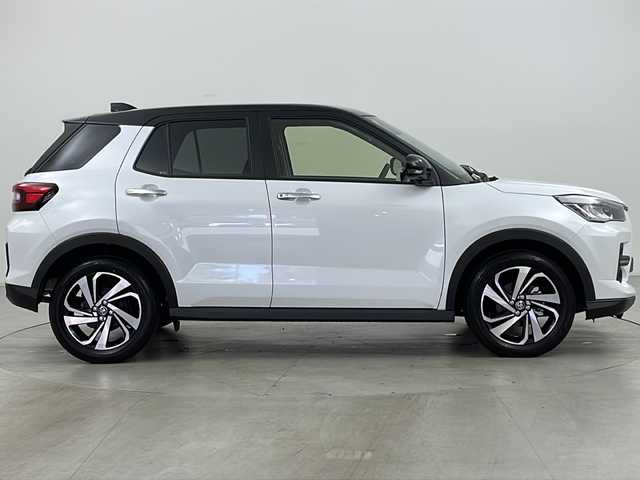 トヨタ ライズ Z 道央・札幌 2025(令7)年 0.1千km ブラックマイカメタリック/シャイニングホワイトパール ・4WD/・寒冷地仕様/・純正ディスプレイオーディオ　/&TV&BT&HDMI&AndroidAuto&AppleCarplay/・全方位カメラ/・スマートアシスト/・クルーズコントロール/・前席シートヒーター/・LEDヘッドライト/・LEDフォグ/・オートマチックハイビーム/・オートライト/・スマートキー/・スペアキー