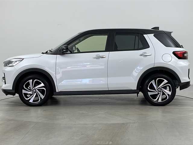 トヨタ ライズ Z 道央・札幌 2025(令7)年 0.1千km ブラックマイカメタリック/シャイニングホワイトパール ・4WD/・寒冷地仕様/・純正ディスプレイオーディオ　/&TV&BT&HDMI&AndroidAuto&AppleCarplay/・全方位カメラ/・スマートアシスト/・クルーズコントロール/・前席シートヒーター/・LEDヘッドライト/・LEDフォグ/・オートマチックハイビーム/・オートライト/・スマートキー/・スペアキー