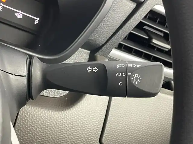 ダイハツ トール G 埼玉県 2023(令5)年 1.2万km ターコイズブルーマイカメタリック ALPINE9インチナビ/ CD DVD 地デジTV Bluetooth HDMI/パノラミックビューモニター/スマートアシスト/クリアランスソナー /両側パワースライドドア/ドライブレコーダー/ステアリングスイッチ/アイドリングストップ/LEDオートライト/スマートキー