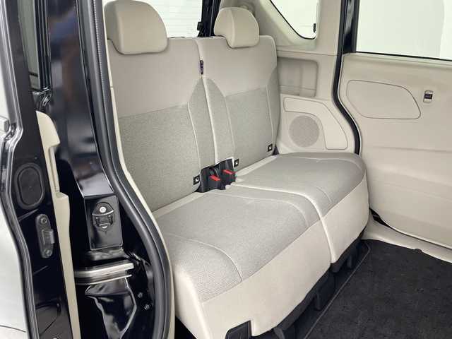 日産 ルークス X 茨城県 2024(令6)年 2万km ブラック 純正ディスプレイオーディオ　パノラミックビューモニター　衝突被害軽減ブレーキ　アイドリングストップ　横滑り防止装置　ドラレコ　ＥＴＣ　片側電動スライドドア　コーナーセンサー　スマートキー　ドアバイザー