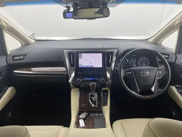 トヨタ アルファードハイブリット G Fパッケージ 茨城県 2021(令3)年 3.9万km ホワイトパールクリスタルシャイン 純正DA　ナビオプション/Bluetooth/radio/Miracast/バックカメラ/前後ドラレコ/トヨタセーフティーセンス/追従型クルーズコントロール/両側パワースライドドア/オットマン/D+N席パワーシート/D+N席/シートヒーター/ベンチレーション/純正AW/ステアリングヒーター