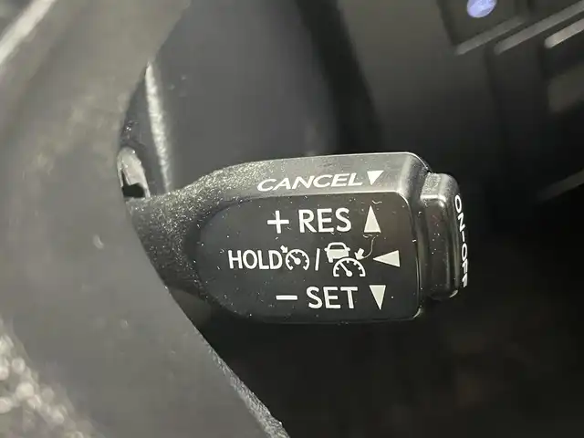 トヨタ アルファードハイブリット G Fパッケージ 茨城県 2021(令3)年 3.9万km ホワイトパールクリスタルシャイン 純正DA　ナビオプション/Bluetooth/radio/Miracast/バックカメラ/前後ドラレコ/トヨタセーフティーセンス/追従型クルーズコントロール/両側パワースライドドア/オットマン/D+N席パワーシート/D+N席/シートヒーター/ベンチレーション/純正AW/ステアリングヒーター