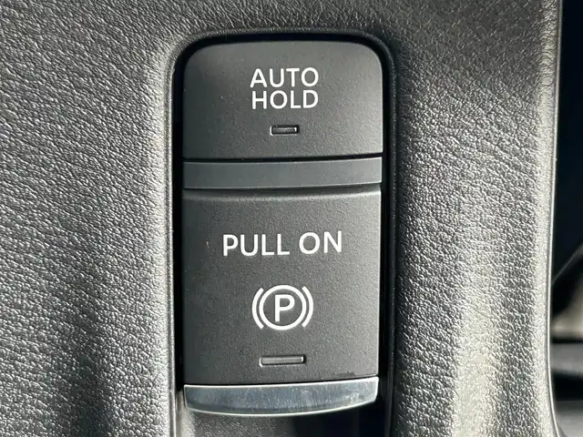 日産 セレナ e－パワー ハイウェイスター V 静岡県 2025(令7)年 0.1千km プリズムホワイト NissanConnectナビ/（FM/AM/フルセグTV/Bluetooth/USB)/ETC2.0/前後ドライブレコーダー/プロパイロット（ナビリンク機能付）/アラウンドビューモニター/移動物検知機能/追従クルーズコントロール/オートレベライザー/アダプティブLEDヘッドライト/インテリジェント ルームミラー/ワイヤレス充電器/プロパイロット緊急停止支援システム（SOSコール機能）/純正16AW