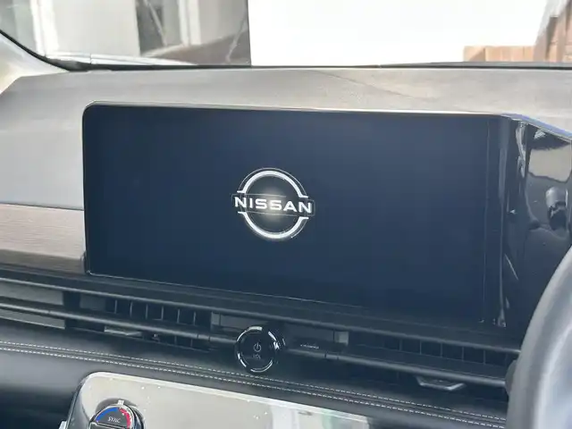 日産 セレナ e－パワー ハイウェイスター V 静岡県 2025(令7)年 0.1千km プリズムホワイト NissanConnectナビ/（FM/AM/フルセグTV/Bluetooth/USB)/ETC2.0/前後ドライブレコーダー/プロパイロット（ナビリンク機能付）/アラウンドビューモニター/移動物検知機能/追従クルーズコントロール/オートレベライザー/アダプティブLEDヘッドライト/インテリジェント ルームミラー/ワイヤレス充電器/プロパイロット緊急停止支援システム（SOSコール機能）/純正16AW