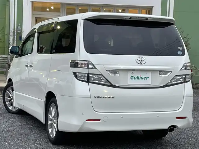 トヨタ ヴェルファイア 2．4Z プラチナセレクション 埼玉県 2009(平21)年 6.5万km パール 純正ナビTV/社外フリップダウンモニター/プッシュスタート/両側パワースライドドア/パワーバックドア/２列目オットマン/純正18インチAW/HIDヘッドライト/オートライト/前方ドライブレコーダー/ビルトインETC/取扱説明書/保証書付整備手帳