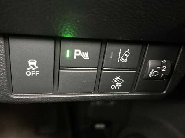 ホンダ Ｎ ＯＮＥ RS 道央・札幌 2024(令6)年 0.7万km 黄 純正オーディオ(FM、AM/CD)/純正フロアマット/シートヒーター前席/コーナーセンサー/横滑り防止/レーンアシスト/衝突被害軽減システム/オートライト/電動パーキングブレーキ/積み込みタイヤ(スタッドレス)/ブレイクホールドシステム/電動格納ミラー/バックカメラ/プッシュスタート
