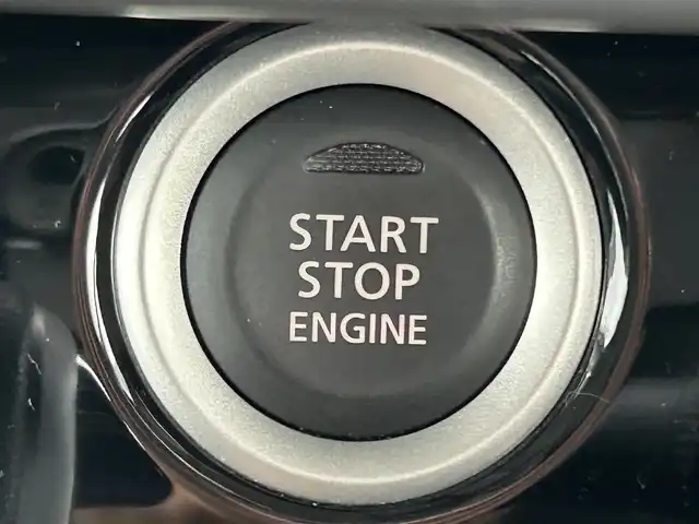 日産 デイズ ルークス HWS X Vセレクション 沖縄県 2017(平29)年 1万km オーシャンブルーP (株)IDOMが運営する【じしゃロンコザ店】の自社ローン専用車両になりますこちらは現金またはオートローンご利用時の価格です。自社ローンご希望の方は別途その旨お申付け下さい/フルセグＴＶ　/純正ナビ　/ＣＤ再生　/ＤＶＤ再生　/Ｂｌｕｅｔｏｏｔｈ接続　/方位カメラ　/ドライブレコーダー前後　/衝突軽減ブレーキ　/アイドリングストップ　/純正アルミホイール　/オートライト