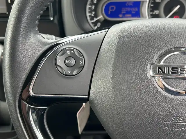 日産 デイズ ルークス HWS X Vセレクション 沖縄県 2017(平29)年 1万km オーシャンブルーP (株)IDOMが運営する【じしゃロンコザ店】の自社ローン専用車両になりますこちらは現金またはオートローンご利用時の価格です。自社ローンご希望の方は別途その旨お申付け下さい/フルセグＴＶ　/純正ナビ　/ＣＤ再生　/ＤＶＤ再生　/Ｂｌｕｅｔｏｏｔｈ接続　/方位カメラ　/ドライブレコーダー前後　/衝突軽減ブレーキ　/アイドリングストップ　/純正アルミホイール　/オートライト