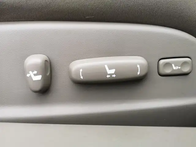 トヨタ マークＸ 250G Fパッケージ スマートED 茨城県 2009(平21)年 16.2万km シルバーM 社外ナビ/【ラジオ・BT・DISC・TV】/パワーシート/ETC/Bカメラ/ステリモ/オートライト/キセノンライト/純正フロアマット/社外アルミホイール/電格ミラー/ウインカーミラー/ドアバイザー/プッシュスタート/スマートキー