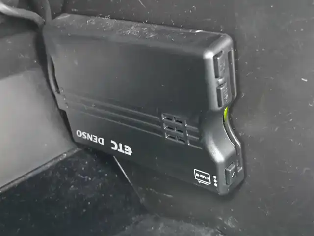 トヨタ マークＸ 250G Fパッケージ スマートED 茨城県 2009(平21)年 16.2万km シルバーM 社外ナビ/【ラジオ・BT・DISC・TV】/パワーシート/ETC/Bカメラ/ステリモ/オートライト/キセノンライト/純正フロアマット/社外アルミホイール/電格ミラー/ウインカーミラー/ドアバイザー/プッシュスタート/スマートキー