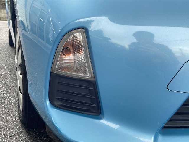 トヨタ アクア S 東京都 2013(平25)年 9.6万km クールソーダメタリック ワンオーナー/純正SDナビ（NSCP-W62）/・ワンセグ/BT/SD/CD/ラジオ/バックカメラ/ビルトインETC/スマートエントリーパッケージ/・スマートエントリー/スタートシステム/・イモビライザー/・コンライト/電動格納ウィンカー付ミラー/ドアバイザー/取扱説明書/新車時保証書
