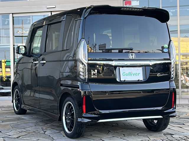 ホンダ Ｎ ＢＯＸ カスタム L ターボ 静岡県 2021(令3)年 5万km クリスタルブラックパール 純正メモリナビ/・CD/・DVD/・フルセグＴＶ/・Bluetooth/・USB/・iPod/・AM/・FM/主要装備/・両側パワスラ/・衝突軽減/・レーンキープ/・追従クルコン/・コーナーセンサー前後/・バックカメラ/・ETC/・ドラレコ/・ハーフレザーシート/・シートヒーターD/N席/・パドルシフト/・ステリモ/・スマートキー/・プッシュスタート/・純正フロアマット/・社外アルミホイール