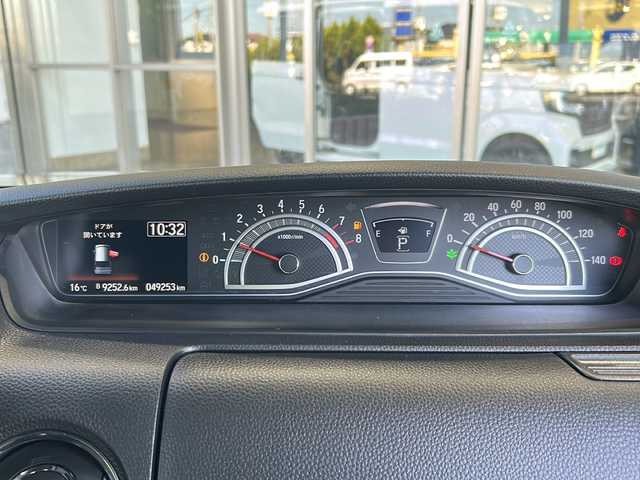 ホンダ Ｎ ＢＯＸ カスタム L ターボ 静岡県 2021(令3)年 5万km クリスタルブラックパール 純正メモリナビ/・CD/・DVD/・フルセグＴＶ/・Bluetooth/・USB/・iPod/・AM/・FM/主要装備/・両側パワスラ/・衝突軽減/・レーンキープ/・追従クルコン/・コーナーセンサー前後/・バックカメラ/・ETC/・ドラレコ/・ハーフレザーシート/・シートヒーターD/N席/・パドルシフト/・ステリモ/・スマートキー/・プッシュスタート/・純正フロアマット/・社外アルミホイール