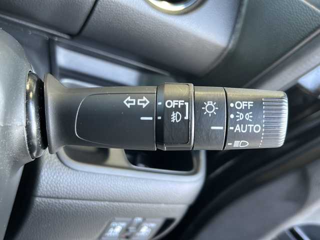 ホンダ Ｎ ＢＯＸ カスタム L ターボ 静岡県 2021(令3)年 5万km クリスタルブラックパール 純正メモリナビ/・CD/・DVD/・フルセグＴＶ/・Bluetooth/・USB/・iPod/・AM/・FM/主要装備/・両側パワスラ/・衝突軽減/・レーンキープ/・追従クルコン/・コーナーセンサー前後/・バックカメラ/・ETC/・ドラレコ/・ハーフレザーシート/・シートヒーターD/N席/・パドルシフト/・ステリモ/・スマートキー/・プッシュスタート/・純正フロアマット/・社外アルミホイール