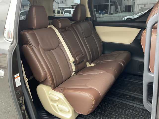 トヨタ アルファード X 山形県 2020(令2)年 2.9万km グラファイトM ワンオーナー/Toyota Safety Sense /・プリクラッシュセーフティ/・レーンディパーチャーアラート/・オートマチックハイビーム/・レーダークルーズコントロール/二眼LEDライト/純正ディスプレイオーディオナビ/バックカメラ/フルセグ/片側パワースライドドア/ドライブレコーダー/Clazzioレザー調シートカバー/電動パーキングブレーキ/オートホールド/アイドリングストップ/プッシュスタート/スマートキー