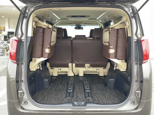 トヨタ アルファード X 山形県 2020(令2)年 2.9万km グラファイトM ワンオーナー/Toyota Safety Sense /・プリクラッシュセーフティ/・レーンディパーチャーアラート/・オートマチックハイビーム/・レーダークルーズコントロール/二眼LEDライト/純正ディスプレイオーディオナビ/バックカメラ/フルセグ/片側パワースライドドア/ドライブレコーダー/Clazzioレザー調シートカバー/電動パーキングブレーキ/オートホールド/アイドリングストップ/プッシュスタート/スマートキー