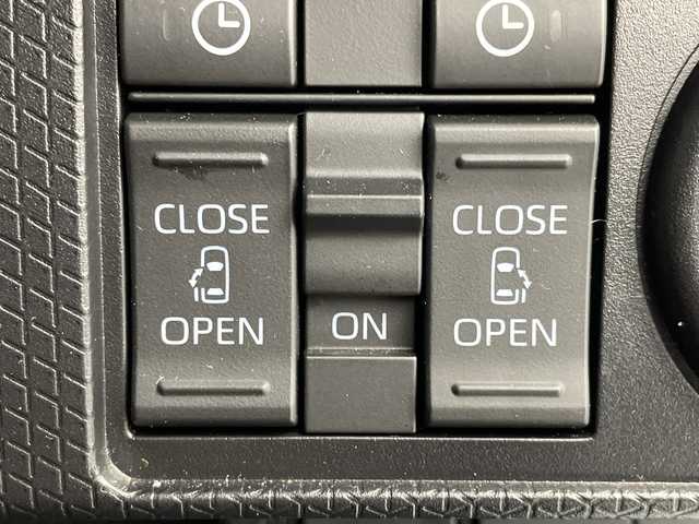 ダイハツ タント カスタム RS 岐阜県 2023(令5)年 1.4万km ターコイズブルーマイカメタリック 純正9インチディスプレイオーディオ/（Bluetooth/HDMI/AppleCarPlay）/スマートアシストIII/全方位カメラ/ステアリングスイッチ/両側パワースライドドア/リアサイドシェード/ハーフレザーシート/前方ドライブレコーダー/純正オーバヘッドコンソール/前席シートヒーター/スマートキー/スペアキー