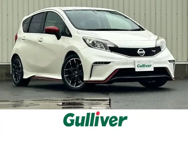 日産 ノート ニスモS 山形県 2014(平26)年 5.9万km ブリリアントホワイトパール 純正エアロ/オーディオ/　　【CD/BT】/LEDオートライト/純正17インチアルミホイール/電動格納ウィンカーミラー/純正フロアマット/オートエアコン/パワーステアリング/パワーウィンドウ/フォグランプ/スマートキー