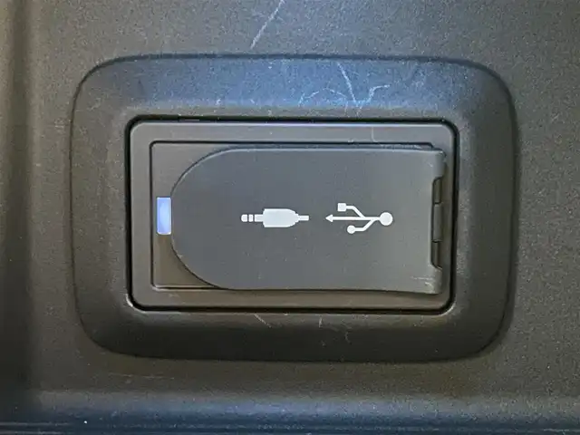 トヨタ ハリアー Z 道央・札幌 2022(令4)年 6.8万km ホワイトパールクリスタルシャイン ・4WD/・モデリスタエアロ（F.S.R）/・純正メモリインチナビ/USB/AUX/BT/フルセグ/・JBLサウンド/・バックカメラ/・ビルドインETC2.0/・前後ドライブレコーダー/・デジタルインナーミラー/・衝突軽減ブレーキ/・前後コーナーセンサー/・ブラインドスポットモニター/・ヘッドアップディスプレイ/・クルーズコントロール/・リヤクロストラフィックアラート/・オートブレーキホールド/・電動パーキングブレーキ/・SOSコール/・LEDライト/・オートライト/・オートマチックハイビーム/・フォグランプ/・ハーフレザーシート/・D席パワーシート/・プッシュスタート/・スマートキー/・スペアキー/・純正フロアマット/・保証書/取扱説明書