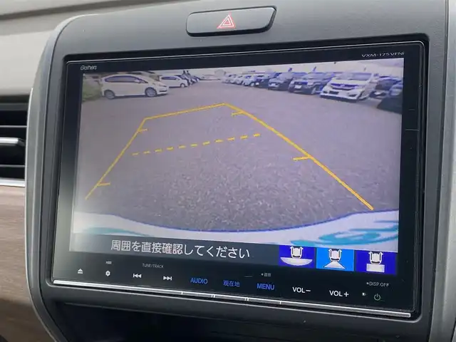 車両画像4