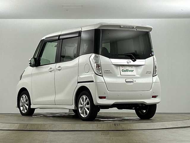 日産 デイズ ルークス ハイウェイスター Xターボ 愛知県 2018(平30)年 3.5万km ホワイトパール 純正7インチナビ/・フルセグTV/・Bluetooth/・アラウンドビューモニター/純正ドライブレコーダー/ETC/片側パワースライドドア/ターボ/衝突軽減ブレーキ/スマートキー/プッシュスタート/純正アルミホイール