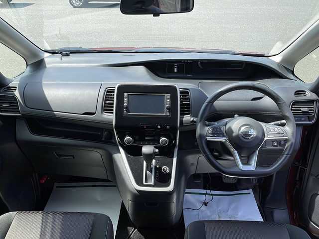 日産 セレナ ハイウェイスター Vセレクション 岩手県 2018(平30)年 7.2万km マルーンレッド 純正SDナビ/AM/FM/CD/Bluetooth/ワンセグTV/アラウンドビューモニター/社外ETC/両側パワースライドドア/クルーズコントロール/衝突被害軽減ブレーキ/横滑り防止装置/コーナーセンサー/アイドリングストップ/オートライト/LEDヘッドライト/フォグランプ/スマートキー/プッシュスタート/電動格納ミラー/社外15インチAW/純正AWスタッドレスタイヤ車載/純正フロアマット/ドアバイザー/保証書/取扱説明書