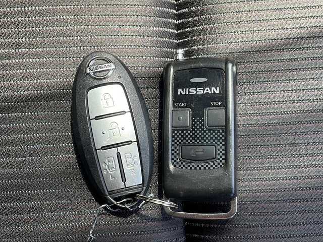 日産 セレナ ハイウェイスター Vセレクション 岩手県 2018(平30)年 7.2万km マルーンレッド 純正SDナビ/AM/FM/CD/Bluetooth/ワンセグTV/アラウンドビューモニター/社外ETC/両側パワースライドドア/クルーズコントロール/衝突被害軽減ブレーキ/横滑り防止装置/コーナーセンサー/アイドリングストップ/オートライト/LEDヘッドライト/フォグランプ/スマートキー/プッシュスタート/電動格納ミラー/社外15インチAW/純正AWスタッドレスタイヤ車載/純正フロアマット/ドアバイザー/保証書/取扱説明書