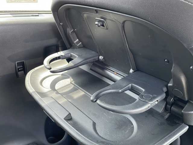 日産 セレナ ハイウェイスター Vセレクション 岩手県 2018(平30)年 7.2万km マルーンレッド 純正SDナビ/AM/FM/CD/Bluetooth/ワンセグTV/アラウンドビューモニター/社外ETC/両側パワースライドドア/クルーズコントロール/衝突被害軽減ブレーキ/横滑り防止装置/コーナーセンサー/アイドリングストップ/オートライト/LEDヘッドライト/フォグランプ/スマートキー/プッシュスタート/電動格納ミラー/社外15インチAW/純正AWスタッドレスタイヤ車載/純正フロアマット/ドアバイザー/保証書/取扱説明書