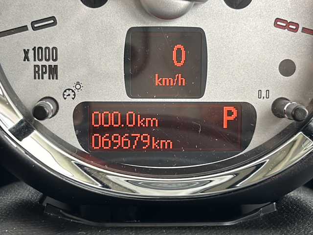 ＭＩＮＩ ミニ クロスオーバー クーパー オール4 秋田県 2013(平25)年 7万km 茶 純正オーディオ【AM/FM/CD/AUX】 /ETC /前席シートヒーター　/フォグライト /ルーフレール　/プッシュスタート　/スマートキー　/ETC /前席シートヒーター　/横滑り防止装置　/オートエアコン　/ライトレベライザー /純正AW /革巻きステアリング