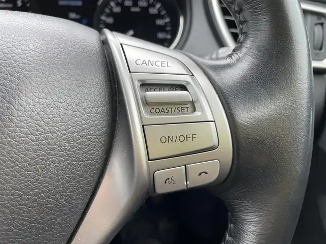 日産 エクストレイル 20Xt エマージェンシーブレーキ 石川県 2016(平28)年 8.8万km 黒 4WD/純正メーカーナビ/フルセグTV/アラウンドビューモニター/LEDヘッドライト/ETC/パワーバックドア/シートヒーター/純正アルミホイール/インテリキー/プッシュスタート/電動ミラー/ルーフレール/ドライブレコーダー/保証書