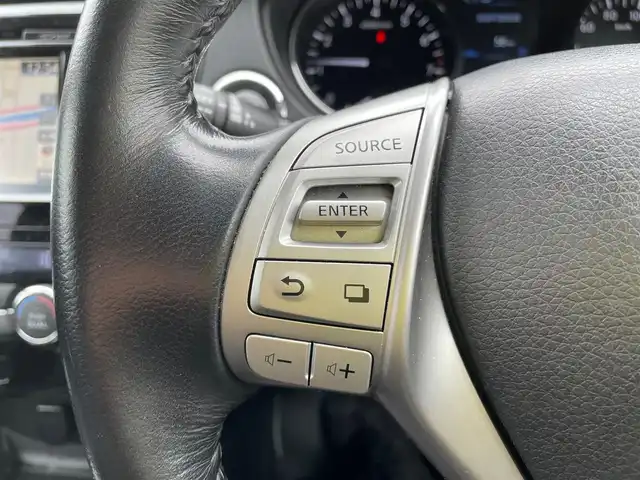 日産 エクストレイル 20Xt エマージェンシーブレーキ 石川県 2016(平28)年 8.8万km 黒 4WD/純正メーカーナビ/フルセグTV/アラウンドビューモニター/LEDヘッドライト/ETC/パワーバックドア/シートヒーター/純正アルミホイール/インテリキー/プッシュスタート/電動ミラー/ルーフレール/ドライブレコーダー/保証書